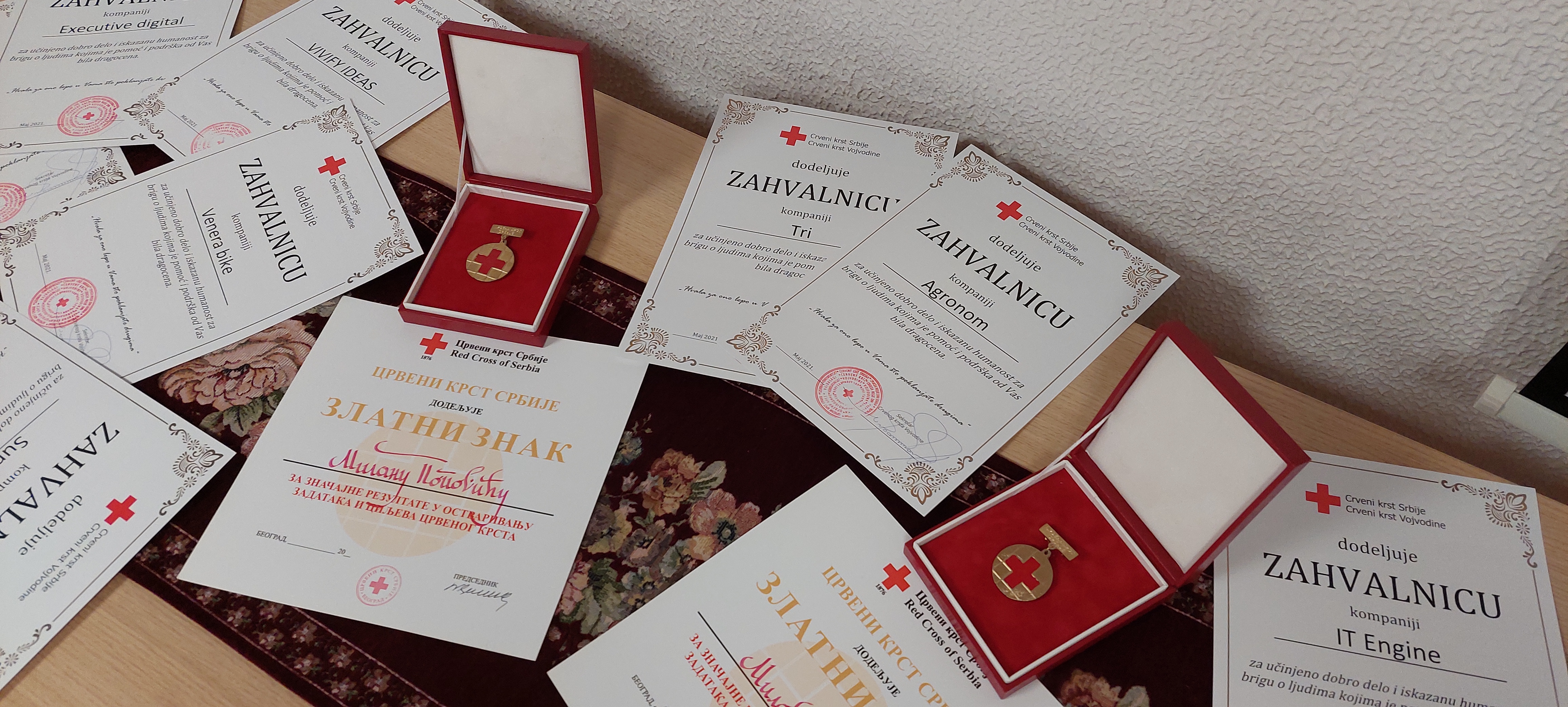 Додела признања Црвеног крста