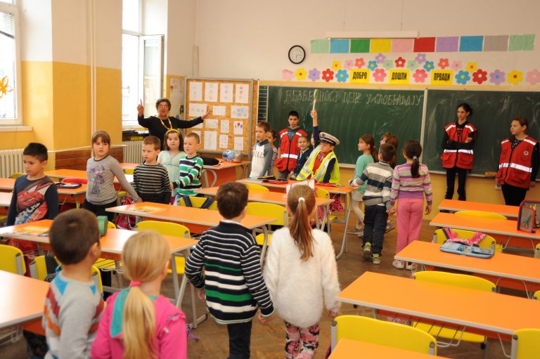 Безбедност деце у саобраћају