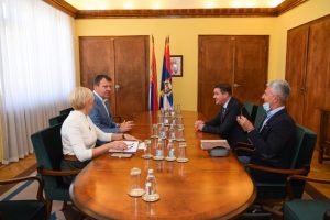 Read more about the article Пријем код председника Покрајинске владе