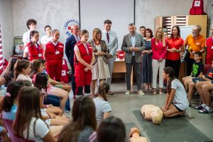 Read more about the article Посета деци у Одмаралишту Црвеног крста на Вршачком брегу